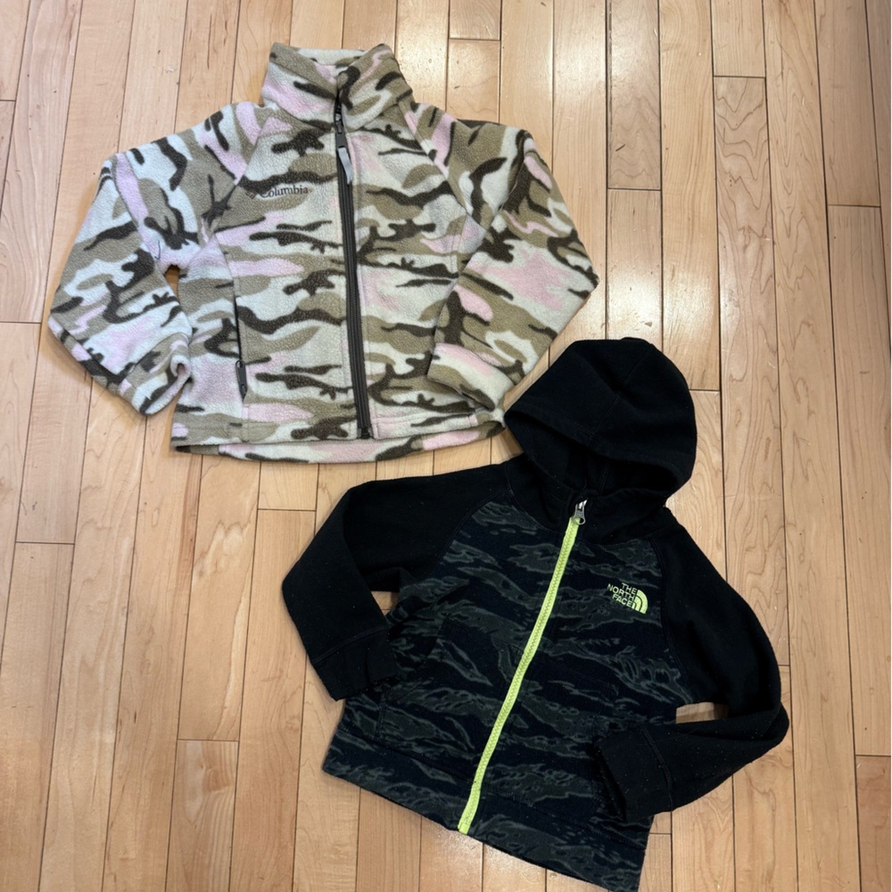 Bundle Big Sister 4/5,Little Brother 2 Camou Fleece Zips NorthFace and Columbia